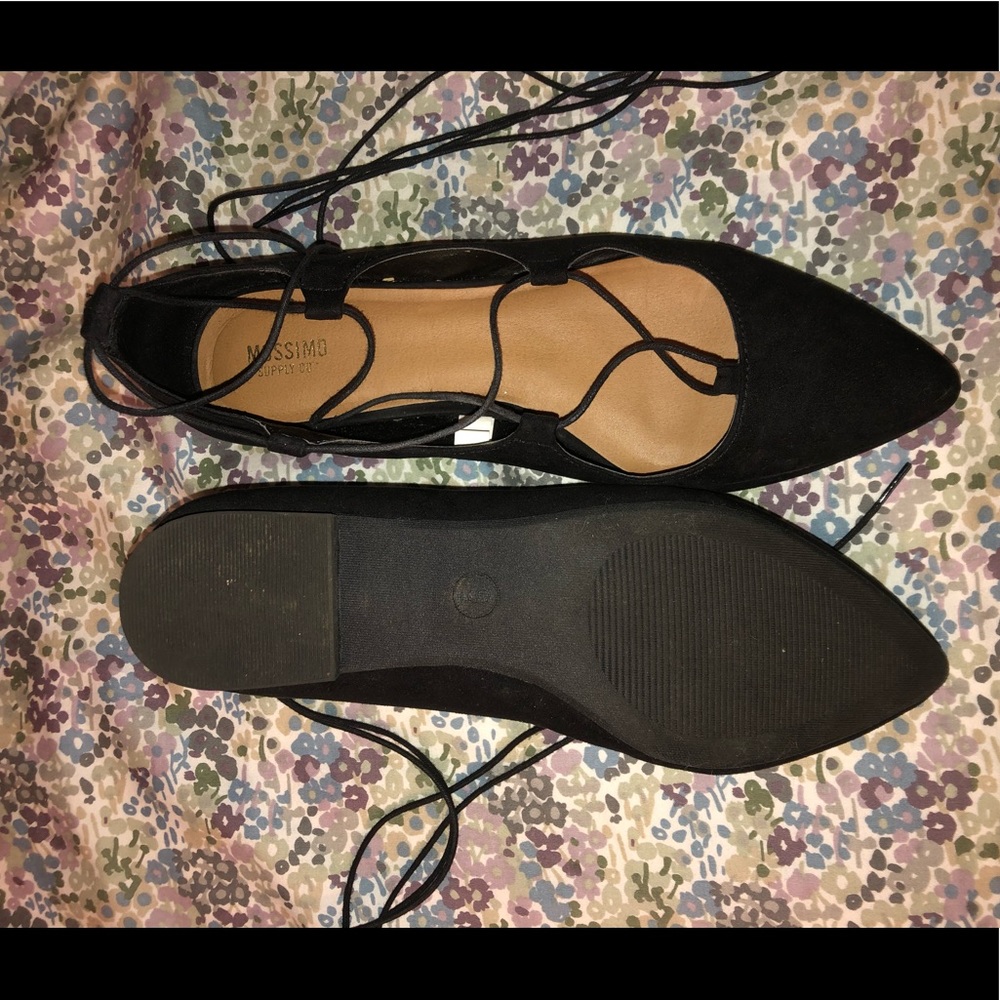Lace black flats